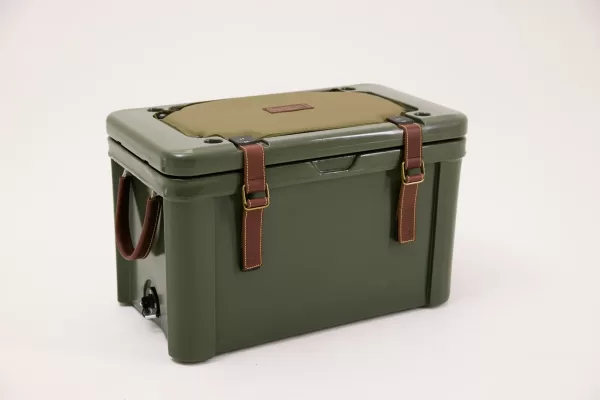 Rogue 45L Cooler with Canvas seat - Image 2