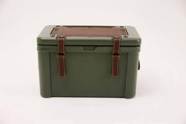 Rogue 45L Cooler with Leather seat